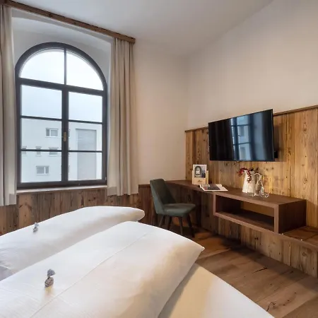 Kirchenwirt Hotell