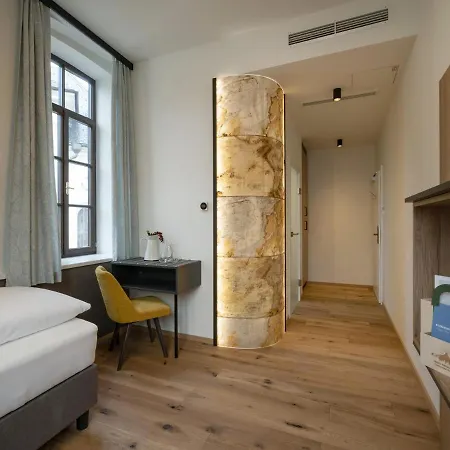 Kirchenwirt Hotell