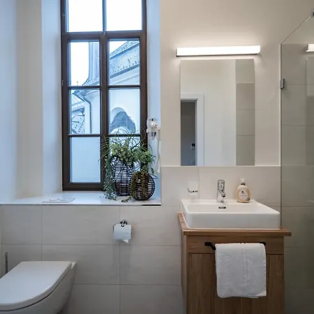 호텔 Kirchenwirt 웨글